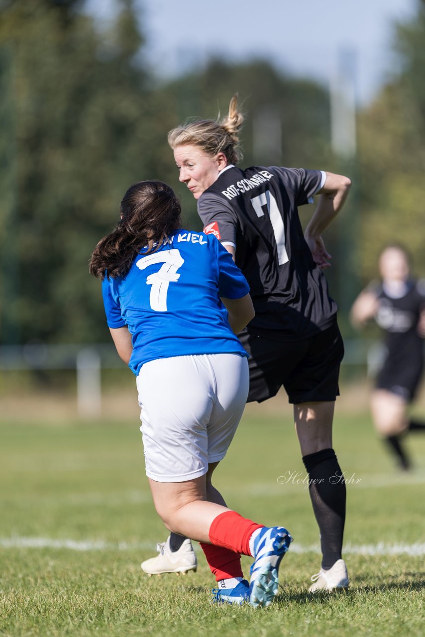 Bild 327 - F Holstein Kiel 2 - SSG Rot-Schwarz Kiel 2 : Ergebnis: 5:0